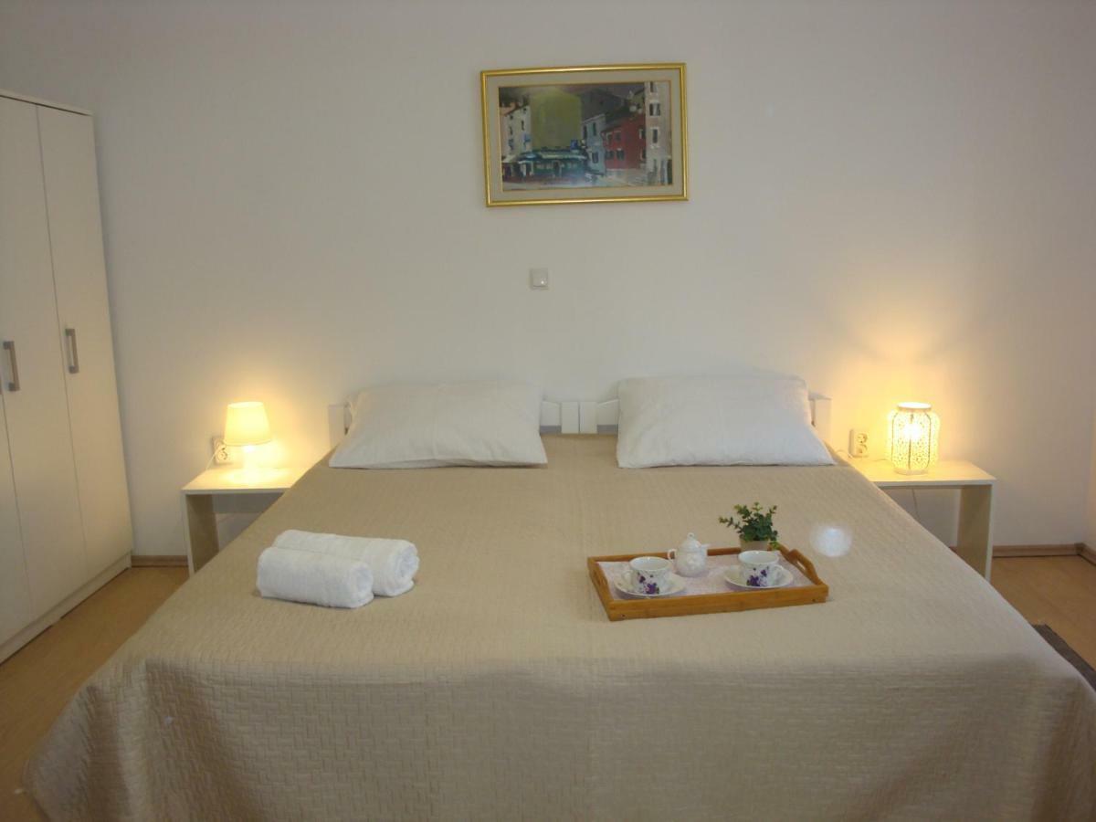 Apartments Olea Pinezići Εξωτερικό φωτογραφία