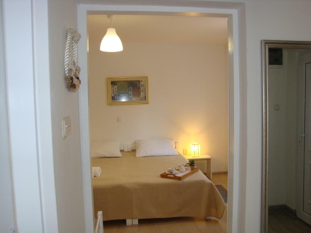 Apartments Olea Pinezići Εξωτερικό φωτογραφία